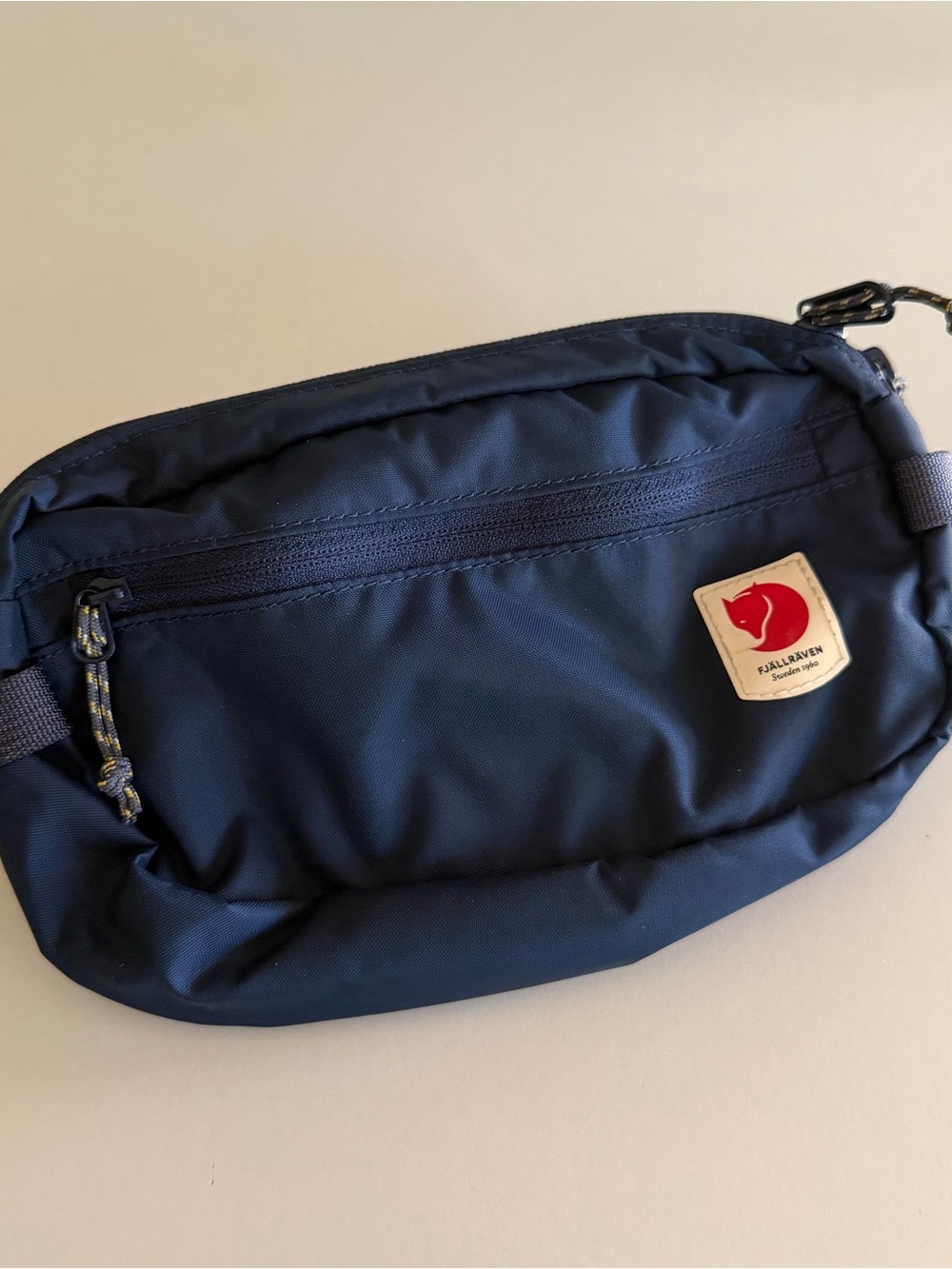 HIGH COAST HIP PACK